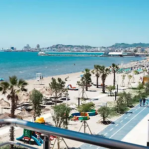 Couette-café Marina, Durrës